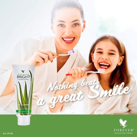 World best tooth gel Forever Aloe Gel, Forever Bright Toothgel, Aloe Lips, Tooth Gel, Bee Propolis, Forever Aloe, Aloe Gel, Great Smiles, Forever Living