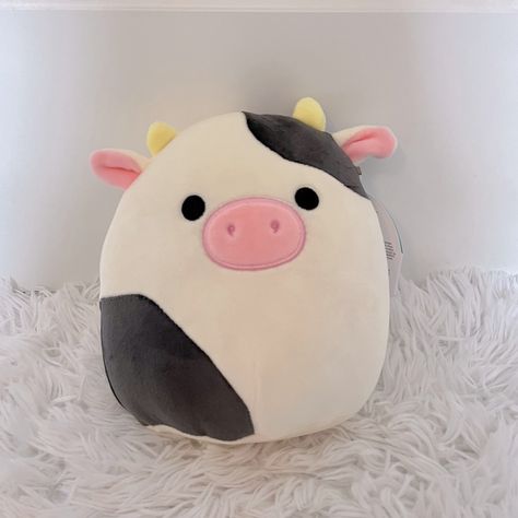 Rare Black And White Connor The Cow Squishmallow - 7.5” - New Never Cuddled Cow Print Stuff, Squish Mallow, Cow Squishmallow, Cow Stuff, Easter Plush, Fluffy Cows, American Flag Sweater, Cow Decor