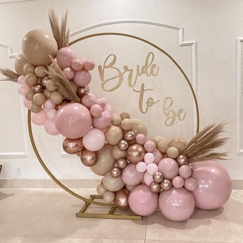 Baloon Garland, Deco Ballon, First Communion Decorations, Communion Decorations, Bridal Shower Balloons, Decoration Evenementielle, Bride Shower, Balloon Display, Birthday Party Theme Decorations