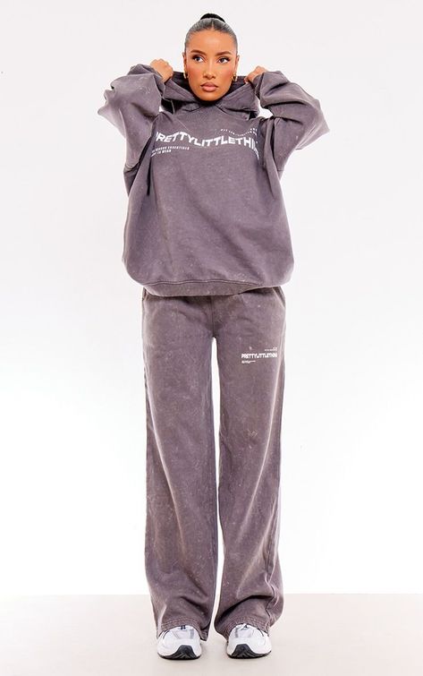 Matching Hoodie And Sweatpants Outfit, Plt Aesthetic, Sweatpants Set Outfit, Sweatsuit Outfits Women, Joggers Design, Sweatpants Design, Hoodie And Sweatpants Outfit, Modest Pants, Tan Outfit