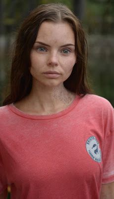 Siren (Series) Eline Powell Image 29 Elaine Powell, Siren Ryn, Siren Show, Sirens Tv, Siren Series, Eline Powell, Striking Faces, Alex Roe, Mermaid Found