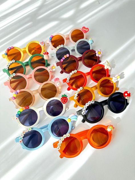 🌸 Flower Sunglasses for Kids - Personalized High Quality Toddler Gift 🌸 Introducing our Kids Personalized High Quality Sunglasses, the perfect accessory for your little one's sunny adventures! 🌞👓 These Custom Sunglasses for Kids are not only stylish but also provide the ultimate UV protection for their precious eyes. A must-have Toddler Gift for any occasion, whether it's a Birthday Gift or just a little something special. 🎁✨ These adorable Flower Sunglasses are sure to be a hit with your ... Sunglasses For Kids, Flower Sunglasses, Custom Sunglasses, Toddler Gift, Kids Sunglasses, Toddler Fashion, Personalised Kids, Toddler Gifts, Kids' Fashion