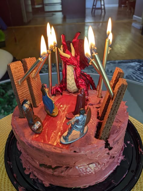 Dnd 30th Birthday, Dnd Birthday Cakes, Nerdy Birthday Party, D And D Cake, Dnd Birthday Party Decorations, Dnd Themed Birthday Party, D&d Themed Food, Dnd Birthday Cake, D&d Birthday