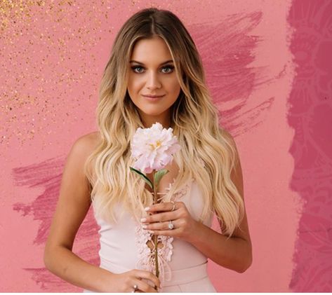 Kelsie Ballerini hair Kelsie Ballerini, Pink Person, Kelsea Ballerini, Country Stars, Hair Inspo, Beautiful Hair, Graduation Dress, Diva, Flower Girl