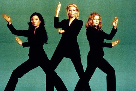 Charlie's Angels Aesthetic, Charlies Angels Costume, Charlie's Angels Outfits, Charlies Angels Movie, Angel Movie, Charlie’s Angels, Lucy Liu, Charlie's Angels, Angel Outfit