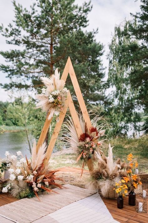 Diy Wedding Arch Flowers, Bohemian Wedding Arch, Rustic Wedding Ceremony Decor, Copper Wedding Arch, Wedding Arch Rental, Unique Rustic Wedding, Wedding Arbor Rustic, Boho Wedding Arch, Diy Wedding Arch