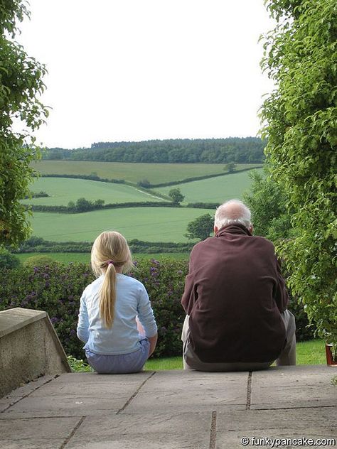 Miss the times like this with my grampa. Grandfather And Granddaughter Aesthetic, Grand Father And Grand Daughter, Grandpa And Granddaughter Pictures, Grandfather Aesthetic, Grandparents Aesthetic, Grandfather And Granddaughter, Grandpa And Granddaughter, Grandparents Photography, Grandpa Aesthetic