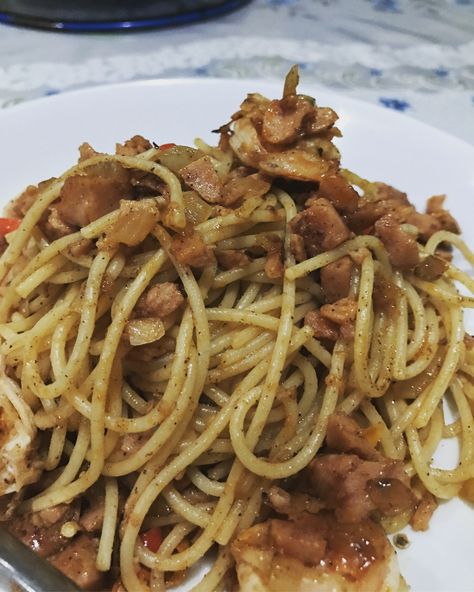 Home made Home Made Spaghetti, Home Made, Spaghetti, Ethnic Recipes, Quick Saves