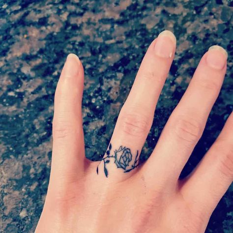 Floral And Patterned Ring Tattoo Joydollinger Finger Tattoo Ring, Wedding Ring Finger Tattoos, Tattoo Rings, Ring Tattoo Designs, Wedding Band Tattoo, Tattoo Band, Pretty Tattoo, Tattoo For Boyfriend, Ring Tattoo