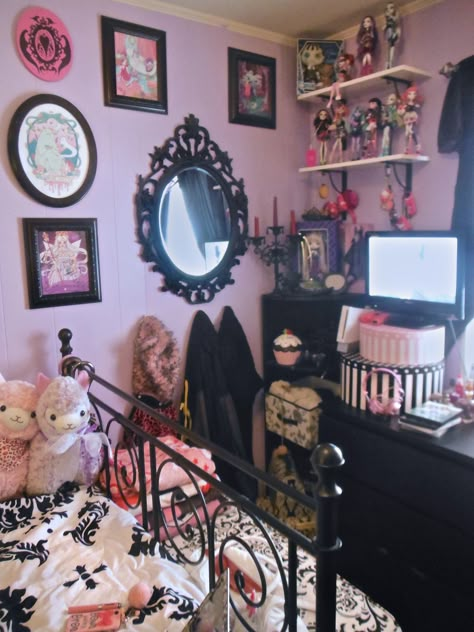 Release the Bats! — My new room is freakin’ sweet, if I do say so... Gothic Princess Room, Pastel Goth Bedroom Aesthetic, Dark Kawaii Room, Kawaii Goth Bedroom, Pastel Goth Bedroom Ideas, Pink Goth Bedroom, Creepy Cute Room, Pastel Goth Room Ideas, Pastel Goth Bedroom