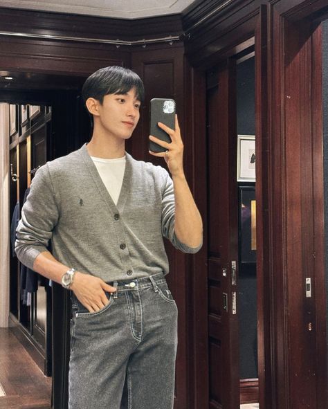 230531 Dk Mirror Selfie, Dk Outfit, Dk Is Dokyeom, Seventeen Lee Seokmin, Seventeen Instagram, Won Woo, Dino Seventeen, Seventeen Debut, Seventeen Wallpapers