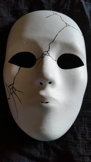 Full Face Mask Design Ideas, Simple Mask Design, Mascaras Aesthetic, Art Masks Ideas, Dead By Daylight Killers, Outlast Horror Game, Dark Mask, Doll Face Paint, Mascaras Halloween