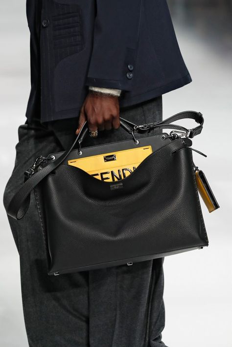 Mens Designer Bag, Family Clothes, Fendi Men, Mens Bags Fashion, Men's Totes, Fendi Peekaboo, Handbag Pattern, Mens Luxury Fashion, Mens Fall