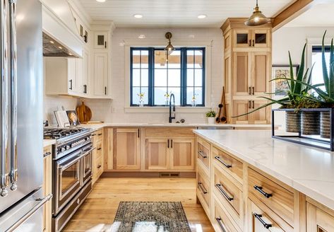 How Do Hickory Cabinets Elevate Your Kitchen's Appeal? Kitchen Backsplash With Hickory Cabinets, Hickory Cabinet Kitchen, Kitchen Hickory Cabinets, Kitchen Cabinets Hickory, Knotty Hickory Cabinets, Kitchen With Hickory Cabinets, Natural Hickory Kitchen Cabinets, Hickory Cabinets Kitchen, Rustic Hickory Kitchen Cabinets