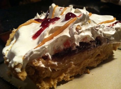 EASY PEANUT BUTTER N JELLY PIE Peanut Butter And Jelly Pie, Peanut Butter Jelly Recipes, Jelly Cream, Cream Cheese Pie, Chicken And Biscuits, Bake Recipes, Baking Muffins, Peanut Butter And Jelly, Peanut Butter Jelly