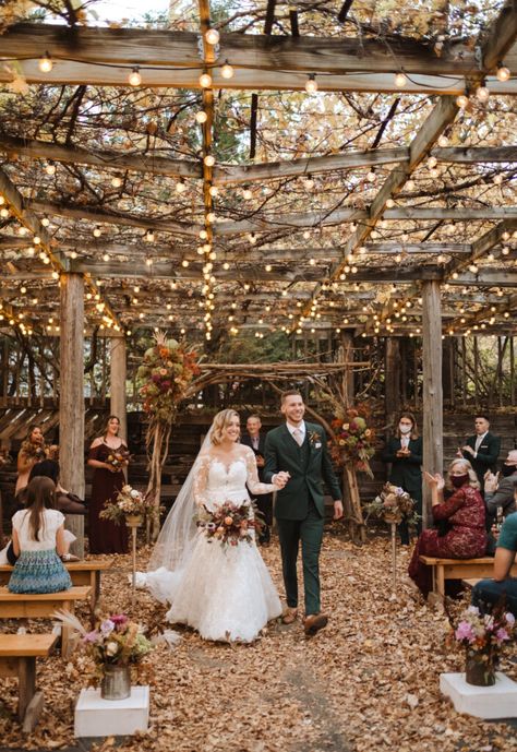 Fall Venues Wedding Ideas, Fall Micro Wedding Decor, Minnesota Fall Wedding, Fall Castle Wedding, Outdoor Fall Weddings, Fall Wedding Lights, Fall Micro Wedding Ideas, Fall Fairy Wedding, Fall Fairytale Wedding