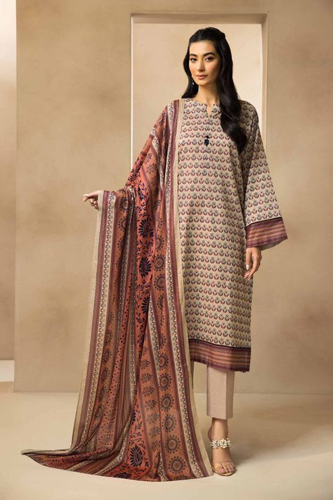 Order Online on https://www.thefashionstation.in Buy Now https://www.thefashionstation.in/product/nishat-linen-printed-lawn-2023-42301108-ss-4721/ Nishat Linen, Suit Pakistani, Suits Online Shopping, Add Sleeves, Lawn Suit, Pakistani Lawn Suits, Summer Lawn, Lawn Fabric, Lawn Shirts