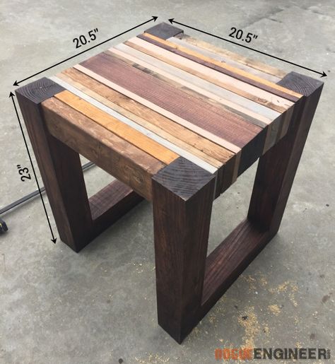 Side Table Plans, Woodworking Outdoor Furniture, Diy Scrap Wood, Wood Crafting Tools, Wood Side Table, Scrap Wood Projects, Woodworking Plans Diy, Diy Holz, Wood Plans