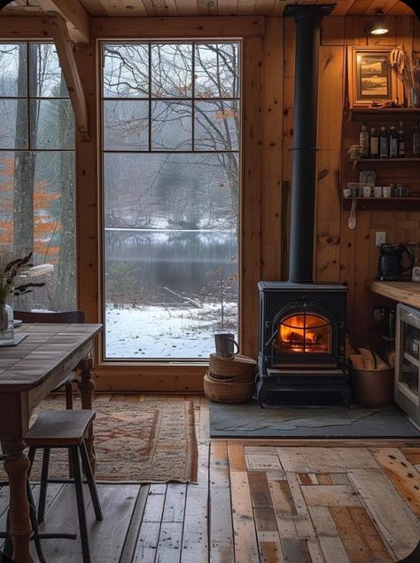 Lake Ideas, Winter Retreat, Hus Inspiration, Small Cabin, Cabins And Cottages, Cabin Life, Cozy Cabin, Cabin Homes, Off Grid