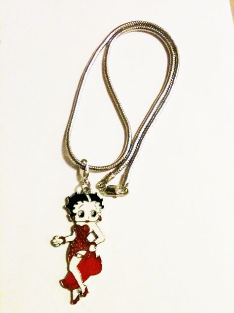 Betty Boop necklace.. Silvertone Heart For Kids, Inspired Jewelry, Betty Boop, Purses And Handbags, Necklaces Bracelets, Silver Tone, Projects To Try, Ring