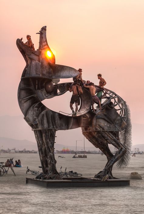 'Coyote' by Bryan Tedrick, Burning Man 2013. Photographed by Duncan Rawlinson. via the photographer on flickr Burning Man Sculpture, Burning Man Style, Burning Man Art, Burning Men, Black Rock Desert, Black Rock City, Burning Man Festival, Foto Art, Black Rock