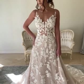 Enzoani | Wedding Dresses (@enzoani) • Instagram photos and videos Jenny Yoo Bridal, Wedding Dress Size 12, Allure Bridal Wedding Dress, Size 12 Wedding Dress, Edgy Dress, Eva Dress, Floral Wedding Dress, Dusty Rose Dress, Evening Gown Dresses