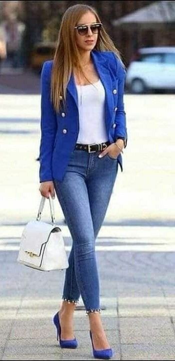 Royal Blue Blazer Outfit, Balmain Blazer Outfits, Blue Blazer Outfits For Women, Blue Blazer Outfit, 2023 Fashion Trends, Outfits Con Jeans, Blazer Outfits Casual, Blazer Outfits For Women, Dressy Casual Outfits