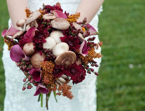 Robson's Farm: Mushroom Bouquet Mushroom Wedding Bouquet, Mushroom Bouquet, Woodland Wedding Bouquet, Flower Reference, Goth Cottagecore, Cottagecore Wedding, Wedding Floral Design, Forest Theme Wedding, Fairy Wedding