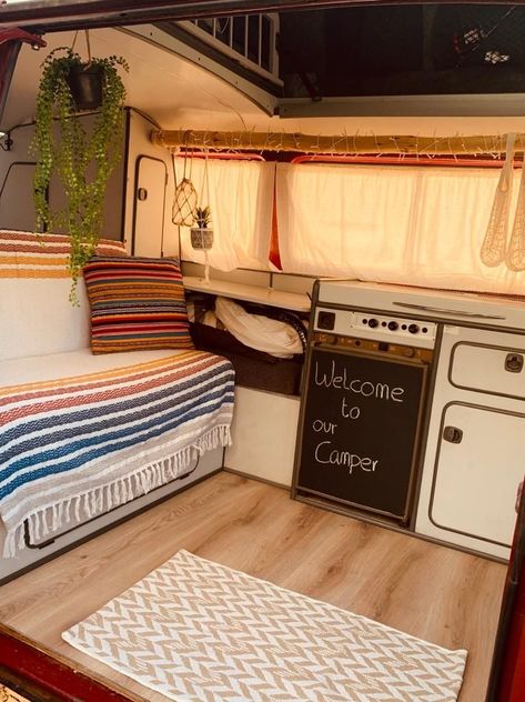 Vw T25 Interior, Vw T3 Interior, Westfalia Interior Ideas, T3 Interior, Combi Vw T2, Combi Hippie, Volkswagen Bus Interior, Volkswagen Westfalia Campers, Vw T3 Camper