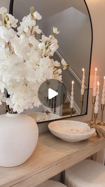 Darelis | Home decor| Home styling inspo on Instagram: "This console table is perfect for small entryway spaces.

Comment shop for the link.

Entryway decor idea for small narrow hallway | small entryway decor ideas | entryway table for narrow space | neutral entryway decor | Neutral home decor

#entrywaystyle #entrywaydesign #entrancetable #consoletable #stylingtips #entrywaydecor #hallwaystyling #firstimpressions
#statementecor #warmwelcome
#tablestyling" Console Table Small Space, Small Narrow Foyer Table, Small Entranceway Ideas, Narrow Entry Table Luxe, Console Table Ideas Entryway, Entrway Small Table Decor, Small Entryway Vase, Small Narrow Hallway, 30” Entryway Table