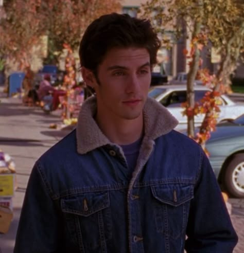 Sarcastic Brunette, Iconic Pfp, Quotes Gilmore, Milo Ventimiglia Gilmore Girls, Jess Gilmore, Team Jess, Gilmore Girls Jess, Gilmore Guys, Smoked Salt