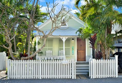 Heart Shaped Pool, Key West Style Homes, Key West Cottage, Resort Style Living, Key West Vacation, Home Retreat, Pool Luxury, Gingerbread Cottage, Key West Style