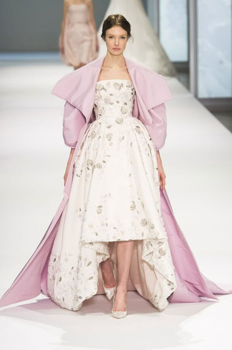 Ralph & Russo Haute Couture Spring 2015 Couture 2015, Camo Wedding, Collection Couture, Ralph Russo, Couture Looks, Stephane Rolland, Tony Ward, Spring Couture, فستان سهرة