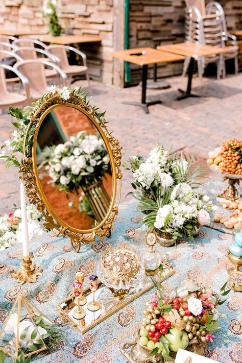 Afghan Wedding Table, Sofreh Aghd Modern, Wedding Chocolate Decoration, Persian Weddings Sofreh Aghd, Indoor Wedding Decorations, Unique Rustic Wedding, Iranian Wedding, Wedding Photography Checklist, Wedding Salon