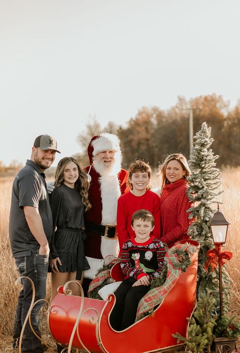 SANTA by Maranda Taylor Photography Sleigh Photoshoot Photo Ideas, Santa Picture Set Up, Sleigh Decorations, Santa Photography, Santa Pics, Christmas Sleigh Decorations, Christmas Pic, Winter Family Photos, Work Holiday Party