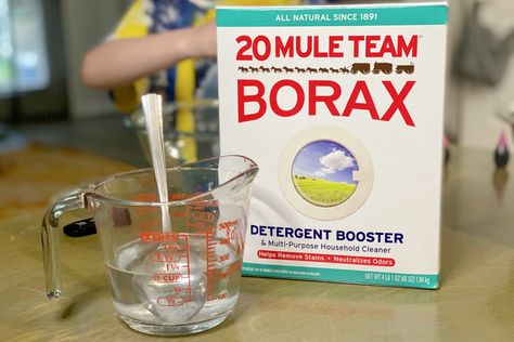 This Amazing Slime Recipe with Borax is Cheap, Easy, and Fun to Make! Diy Car Upholstery, Car Upholstery Cleaner, Homemade Laundry Detergent Recipes, Borax Crystals, Borax Slime, Detergent Recipe, Laundry Detergent Recipe, Growing Crystals, Homemade Laundry Detergent