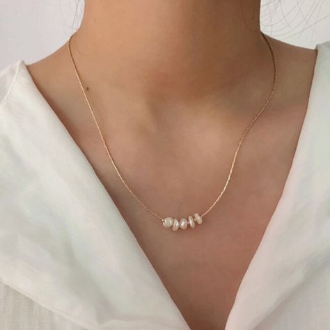 Chokers Necklace, Necklace For Women Gold, Pearl Strands Necklace, Pearl Strand, Silver Pearl Necklace, Rhinestone Choker, Gold Pearl Necklace, Pearl Choker Necklace, Freshwater Pearl Necklace