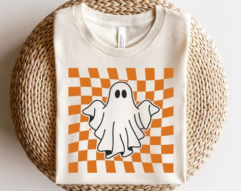 Ghost Outline, Halloween Tshirt Ideas, Purple Cactus, Spooky Season Svg, Ghost Tshirt, Groovy Halloween, Halloween Shirt Svg, Ghost Svg, Shirt Business