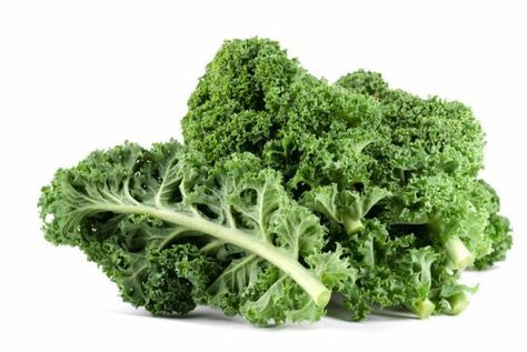 Kale, chorizo & potato soup - delish Kale Benefits Health, Kale Chips, Idee Pasto Sano, Spring Recipes, Protein Sources, Alternative Medicine, Raw Food Recipes, Healthy Tips, Superfoods