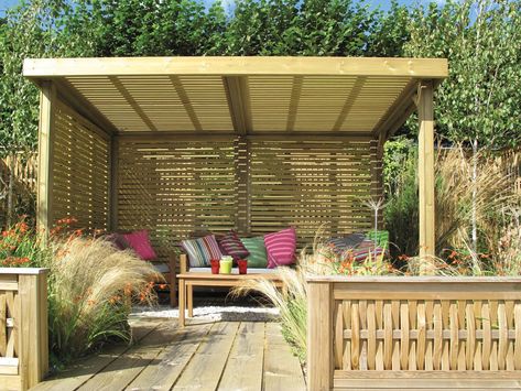 The Retreat Garden Shelter has been designed using Jacksons popular Venetian… Garden Shelter, Cottage Patio, Cottage Backyard, Pagoda Garden, Garden Seating Area, Backyard Garden Layout, Backyard Garden Landscape, Back Garden Design, Garden Canopy