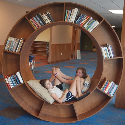 Reading Circle by Poughkeepsie Day School, via Flickr @Af's  collection 10/1/13 Creative Bookshelves, Cool Bookshelves, Catchy Slogans, Dream Library, Living Room Warm, Bookcase Decor, Bookshelf Design, Student Council, Home Libraries