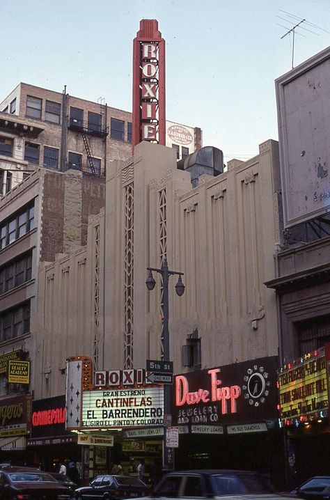 The Roxy Theatre DTLA 1970s: Roxy Theater, American Summer, Drawing Things, 70s Aesthetic, Vintage Los Angeles, Los Angeles California, West Coast, Roxy, 1970s