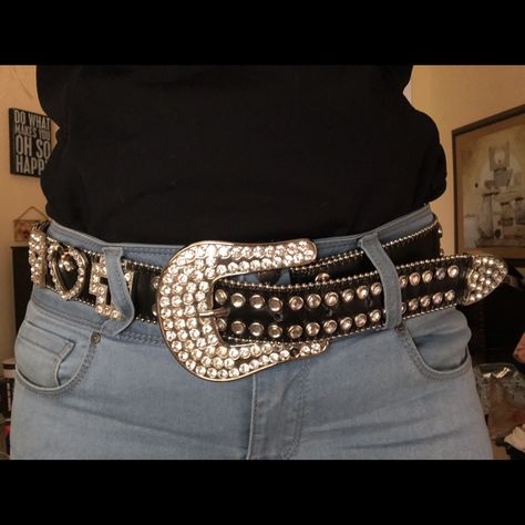 Black Bedazzled Western Belt. Missing Some Stones. Would Fit A Smallmedium Bedazzled Belt Outfit, Bedazzled Belts, Bedazzled Belt, Girly Cowgirl, Bb Belt, Bling Belts, Frankie Stein, Emo Girl, Western Belt