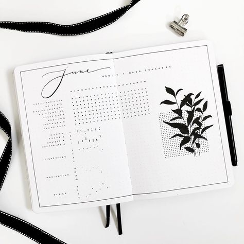 June Habit Tracker, Bullet Journal Titles, Bullet Journal Minimalist, Minimal Planner, Bullet Art, Simple Notebook, Bullet Journal Tracker, Daily Planner Pages, Bullet Journal Aesthetic