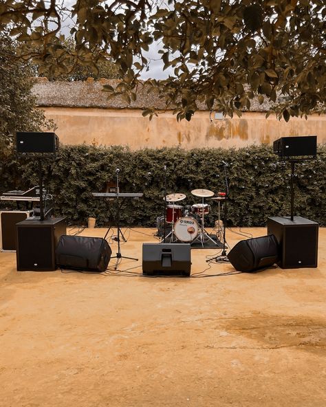 Private live concert in Sevilla, Spain ⚡ - 🔸 Featuring HDL 10-A Line Array & SUB 8004-AS as the main system, supported by ART 915-A & ART 715-A for high-quality monitoring.  - Thanks, Soniquete Audio for sharing! - #RCFaudio #ExperienceRCF Rcf Audio, Music Setup, Live Sound System, Stage Lighting Design, Sevilla Spain, Sound System Speakers, Live Sound, Church Stage Design, Church Stage