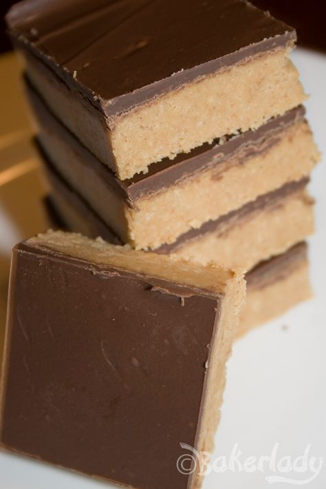 Reese's Peanut Butter Bars - Bakerlady Reese's Peanut Butter Bars, Peanut Butter Squares, Chocolate And Peanut Butter, Butter Bars, Peanut Butter Bars, Bar Recipes, Reeses Peanut Butter Cups, Reeses Peanut Butter, Town Square