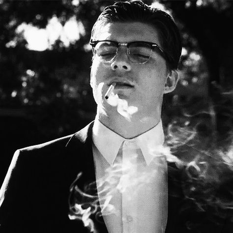 ❝ GIF IMAGINES OF YOUR FAVORITE CULEBRAS AND WHAT - NOT. ❞ #random # Random # amreading # books # wattpad Richie Gecko, Lawful Neutral, Zane Holtz, The Secret History Aesthetic, Henry Winter, Scary Dogs, Donna Tartt, Dusk Till Dawn, Dark Paradise