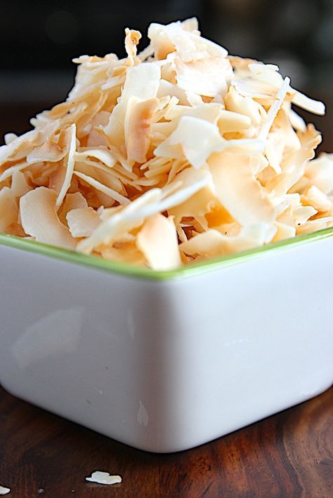 The Most Amazing Sweet~N~Salty Coconut Chips and The Health Benefits of Coconut | WholeLifestyleNutrition.com Benefits Of Coconut, Coconut Health Benefits, Coconut Chips, Paleo Snacks, Coconut Recipes, Primal Paleo, Low Carb Snacks, Sweet And Salty, Healthy Treats