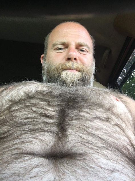 Teenage Hairstyles, Male Pattern Baldness, Dad Bod, Bear Men, Man Photo, Big Men, Male Beauty, Beards, Bears