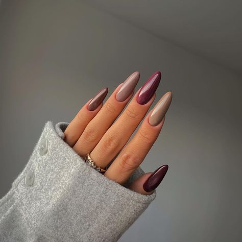 40 Fall 2022 Nail Inspirations to Inspire You Simple Fall Nails, Fall Nail Trends, Nail Colors Winter, Thanksgiving Nails, Fall Nail Colors, Brown Nails, Classy Nails, Chic Nails, Nails Inspo